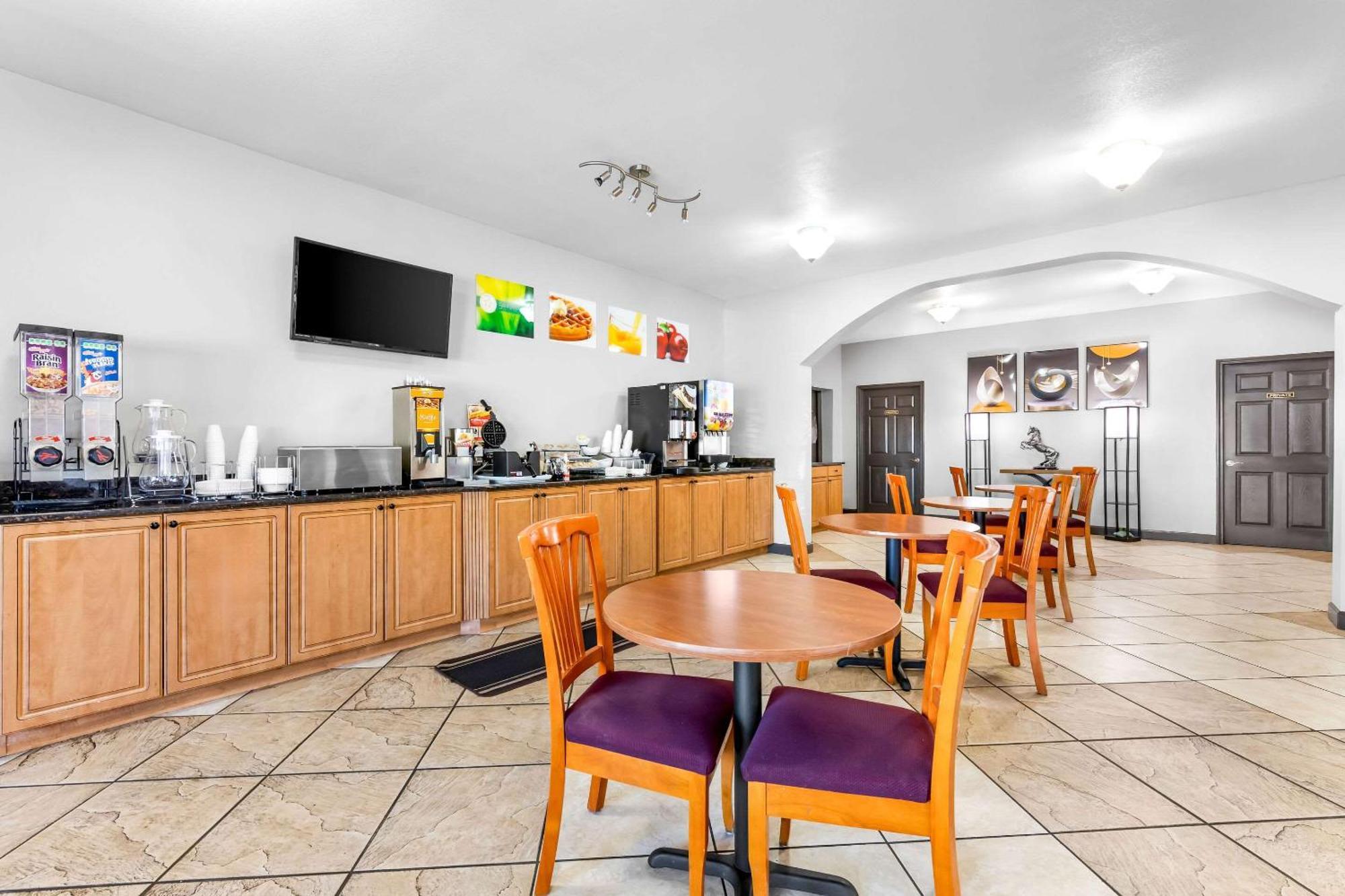 Quality Inn Lawrenceburg 外观 照片